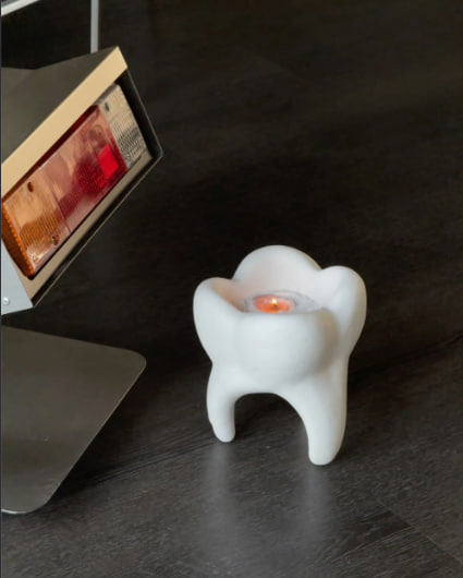 Giant Wisdom Tooth Sculpture Sand Painting Wax Aromatherapy Candle Holder (Sandstone Edition)